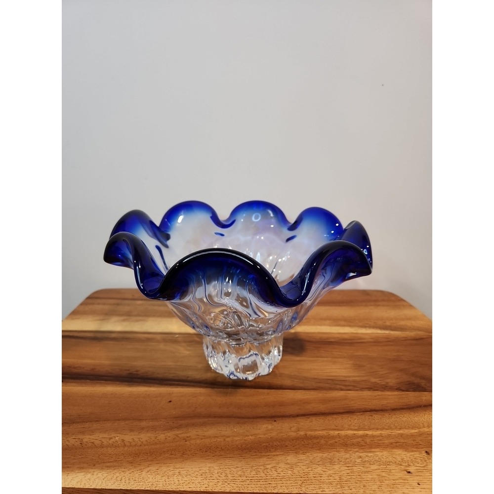 VTG Shannon Crystal Designs Of Ireland Clear Turning To Blue Glass Bowl Poland